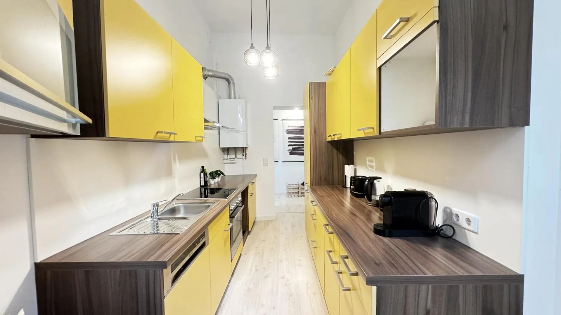 Holidayhome Apartments I Spacious 130Qm Apartment Near Berlins Top Sights Germany