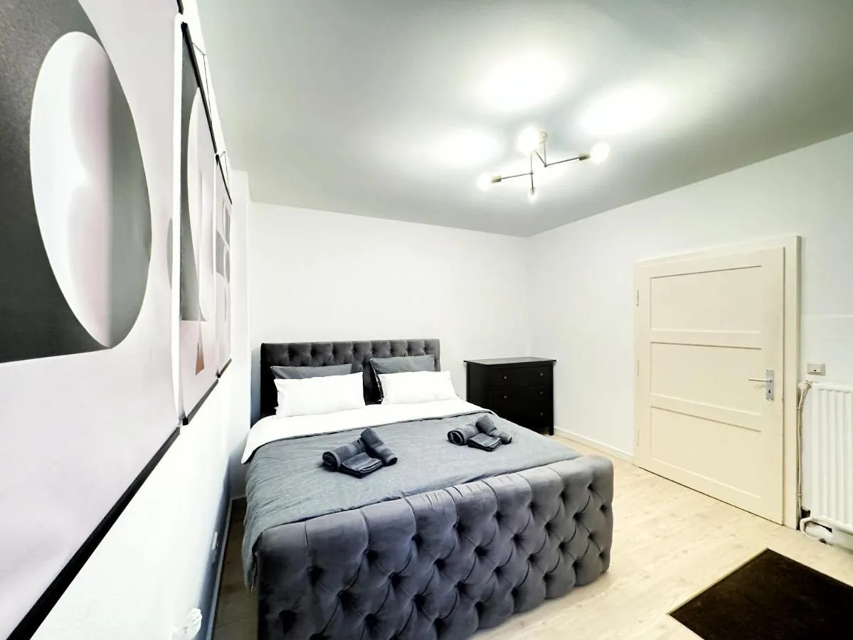 Holidayhome Apartments I Spacious 130Qm Apartment Near Berlins Top Sights location