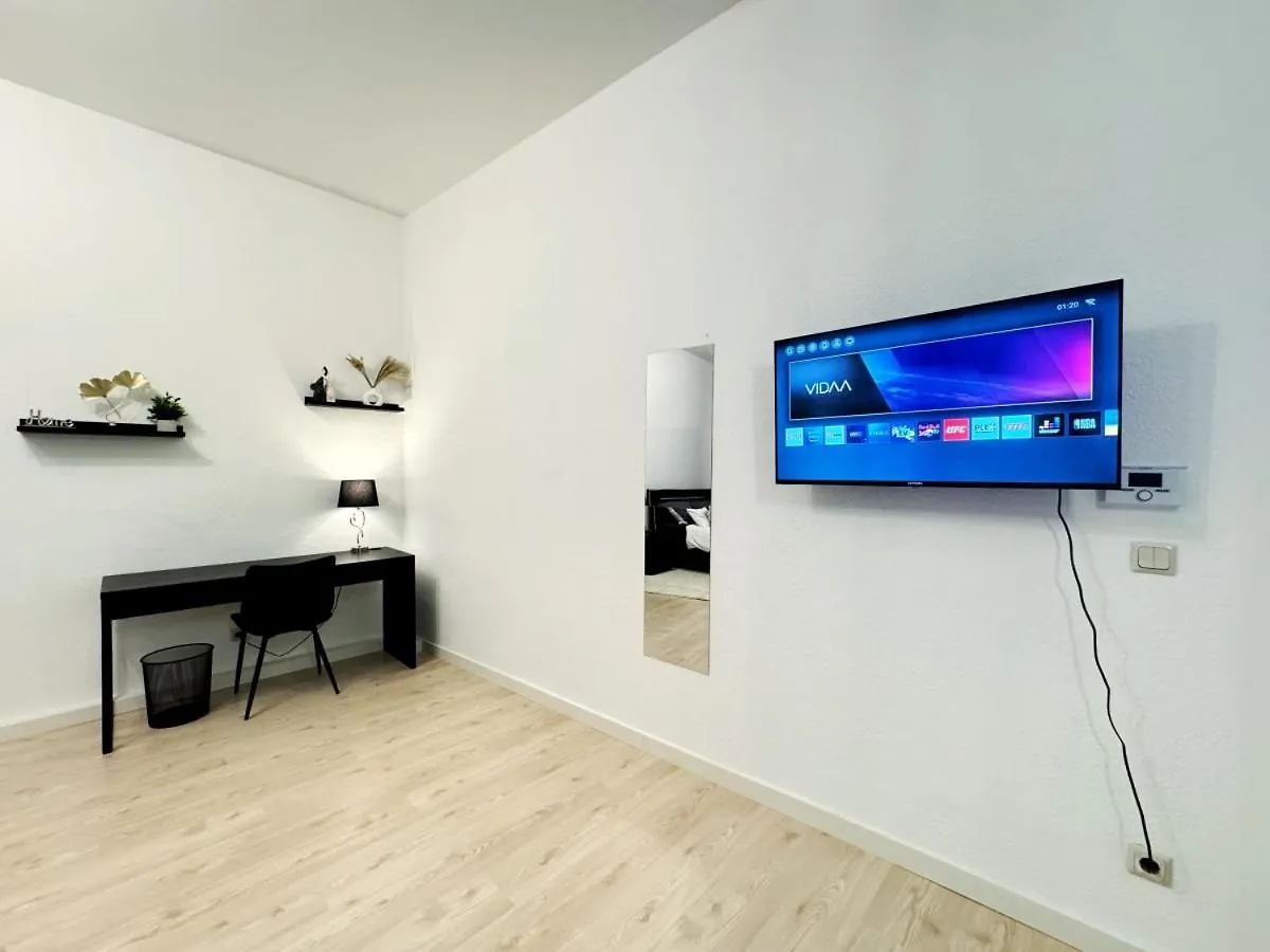Holidayhome Apartments I Spacious 130Qm Apartment Near Berlins Top Sights Berlin